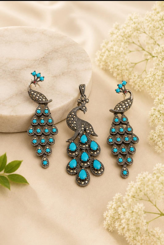 The Majestic Peacock Drop Set