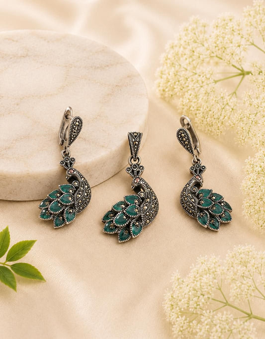 Emerald Majesty 92.5 Sterling Silver Peacock Set
