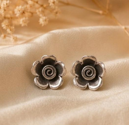 92.5 Silver Swirl Flower Studs