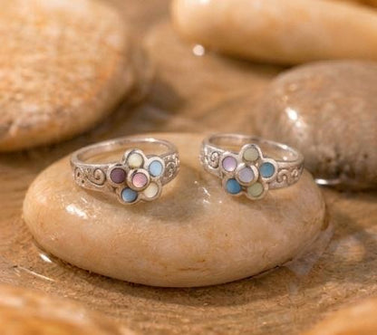 92.5 Sterling Silver Floral MOP Toe Rings